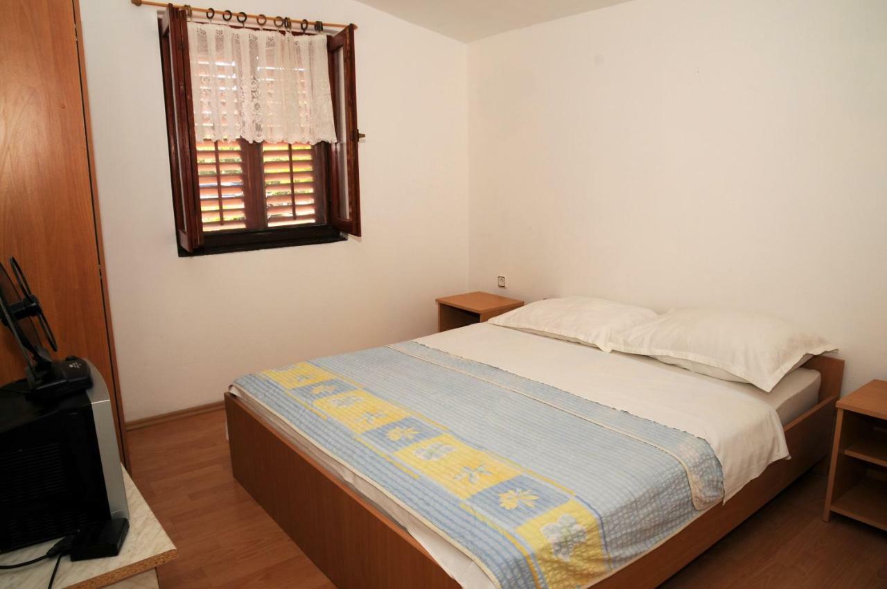 Apartmani Kovacic ムルテル エクステリア 写真
