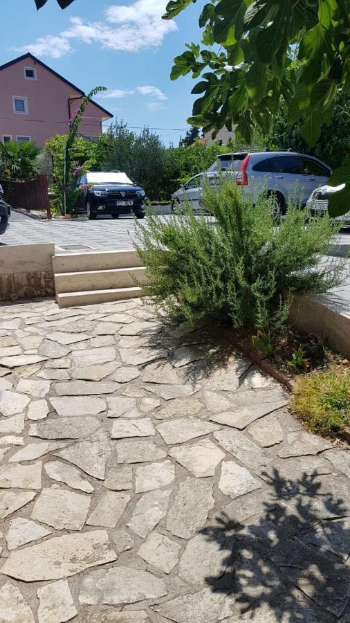 Apartmani Kovacic ムルテル エクステリア 写真