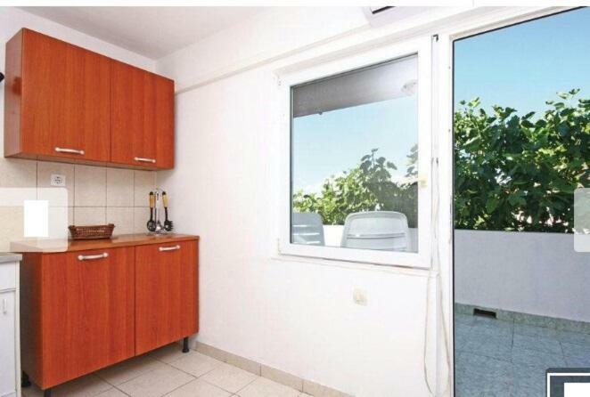 Apartmani Kovacic ムルテル エクステリア 写真