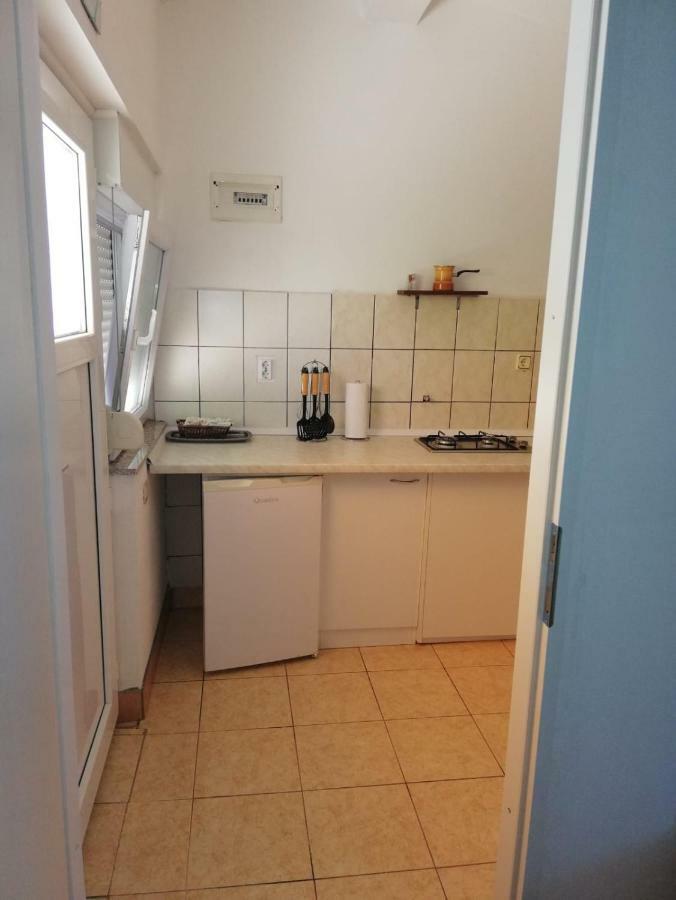 Apartmani Kovacic ムルテル エクステリア 写真